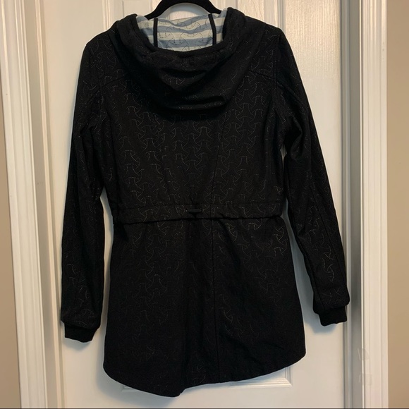 Bench Rain Jacket - Picture 2 of 5